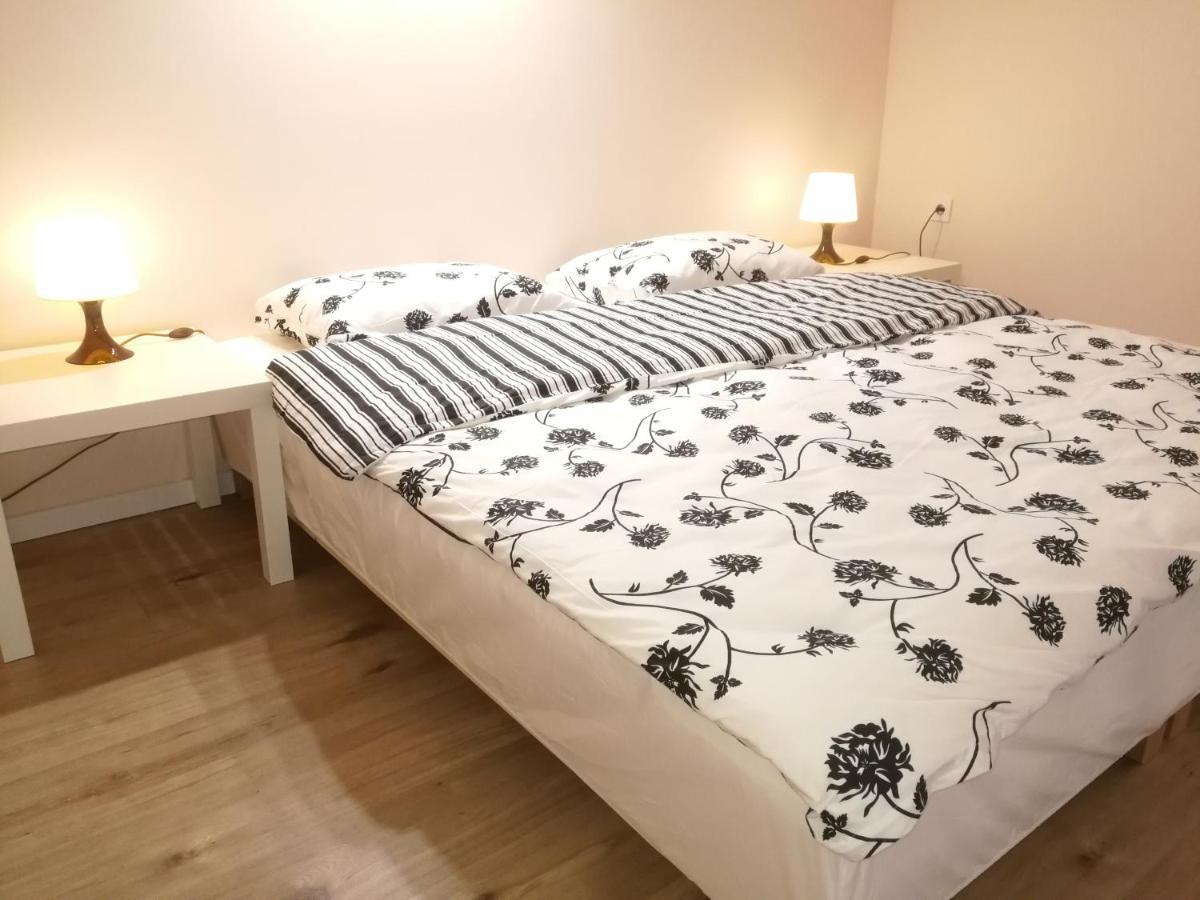 White Rose Apartment Budapest Ngoại thất bức ảnh