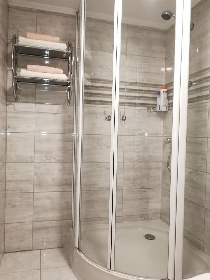 White Rose Apartment Budapest Ngoại thất bức ảnh